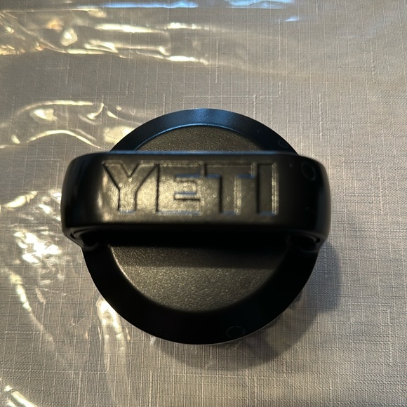 New w/o Tags Yeti Rambler Bottle Replacement Cap - Picture 2 of 3